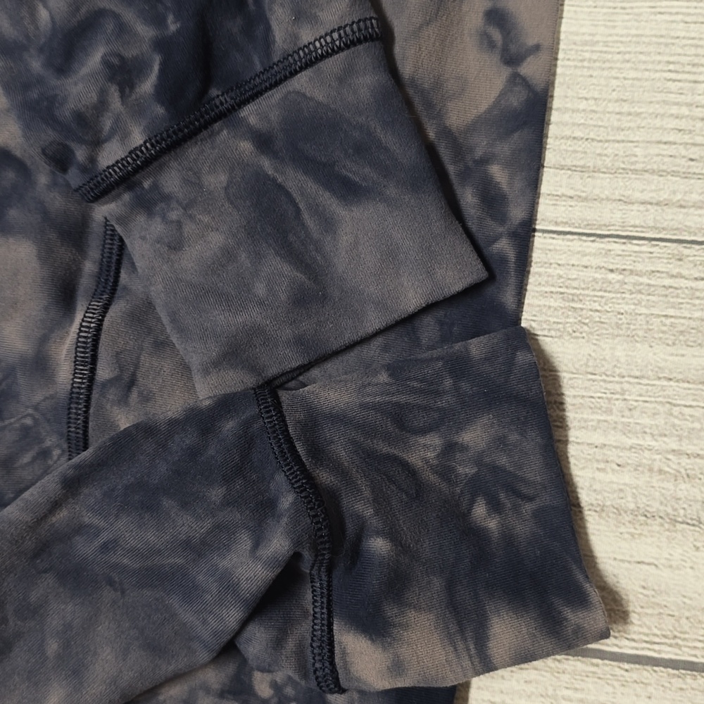 Lululemon Ready to Rulu Pullover Size 4 - Picture 8 of 8